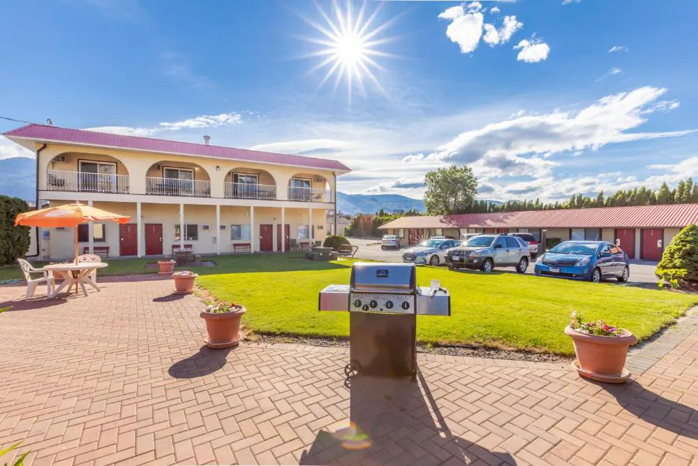 Westridge Motor Inn hotel hero