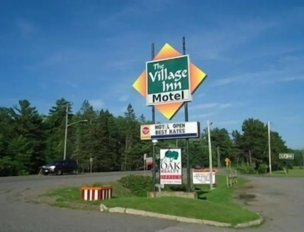 The Village Inn Motel hotel detail image 2