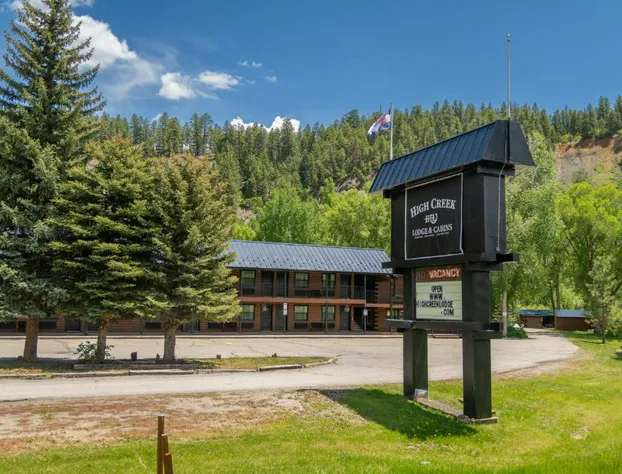 High Creek Lodge & Cabins hotel detail image 3