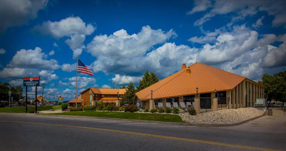 Natura Treescape Resort hotel hero