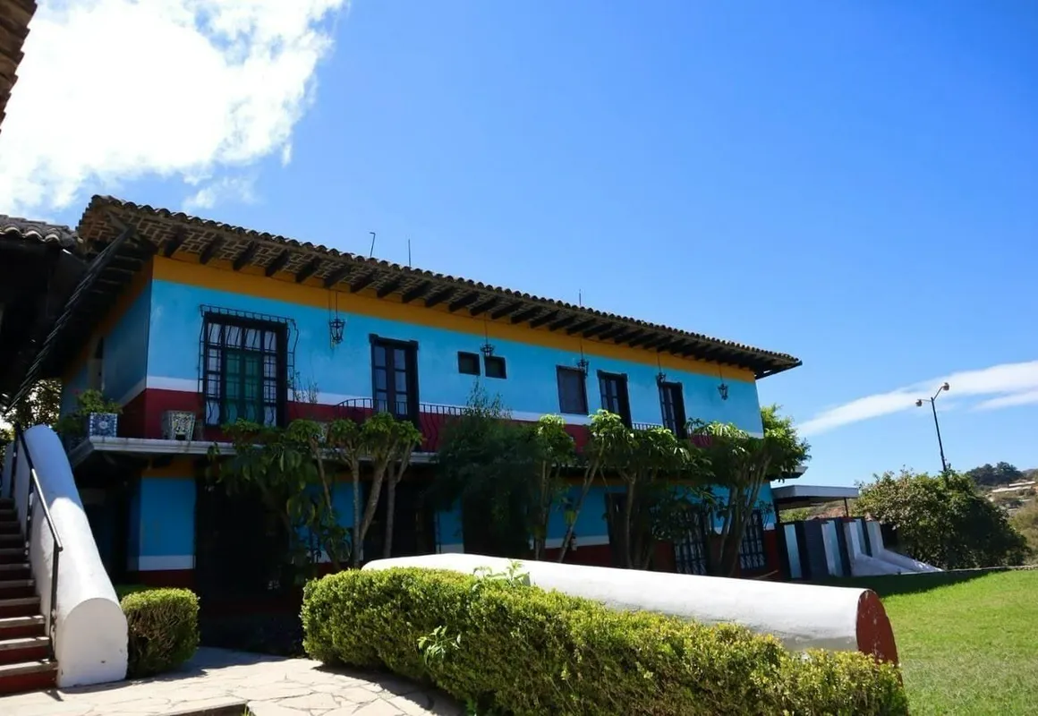 Hotel Hacienda Villa Victoria hotel hero