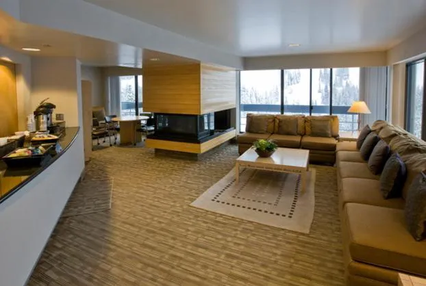 Inn at Snowbird hotel detail image 4