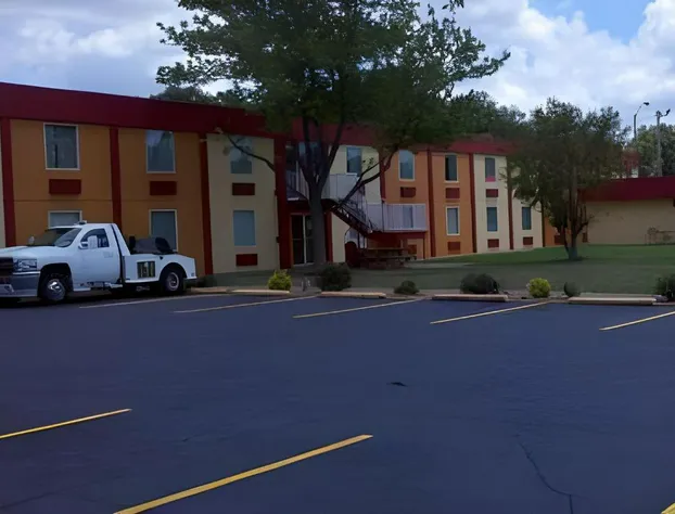 Magnuson Hotel Benton hotel detail image 2