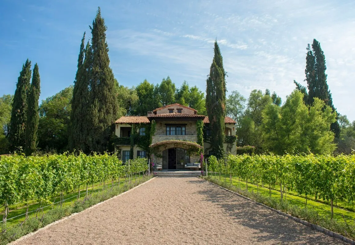 La Santísima Trinidad hotel hero