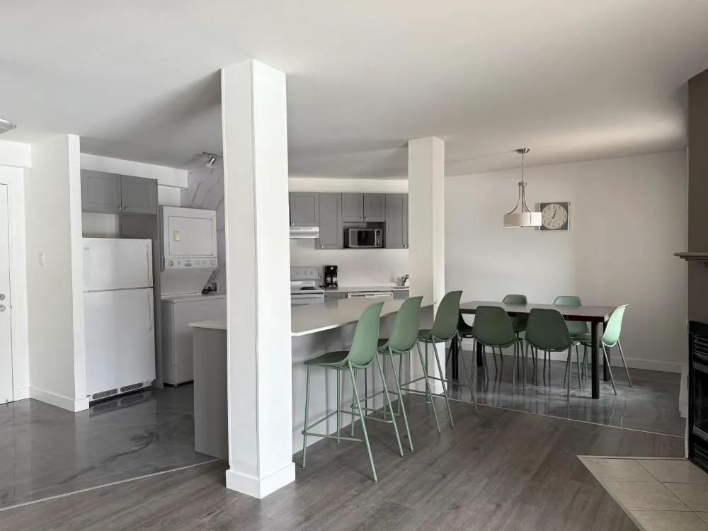 Condos Vacances MSA HOTEL hotel hero