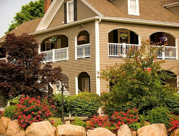 Bar Harbor Manor hotel detail image 4