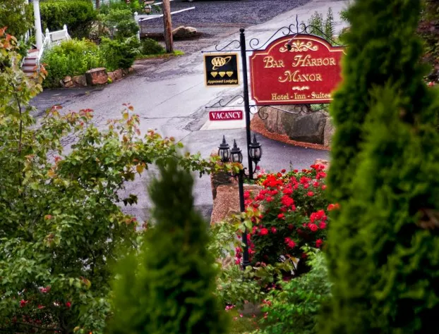 Bar Harbor Manor hotel detail image 2