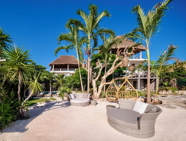 Casa Coco by Coco B Isla hotel detail image 2