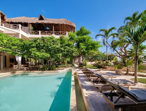 Casa Coco by Coco B Isla hotel detail image 3