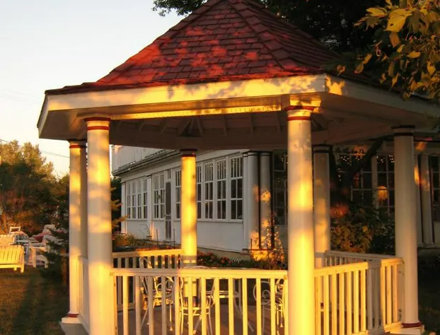 Wakamow Heights Bed & Breakfast hotel detail image 4