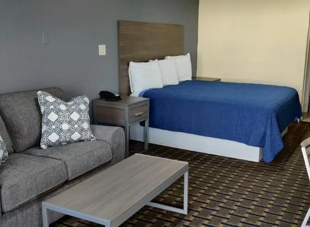 AmeriStay Inn &Suites hotel detail image 2