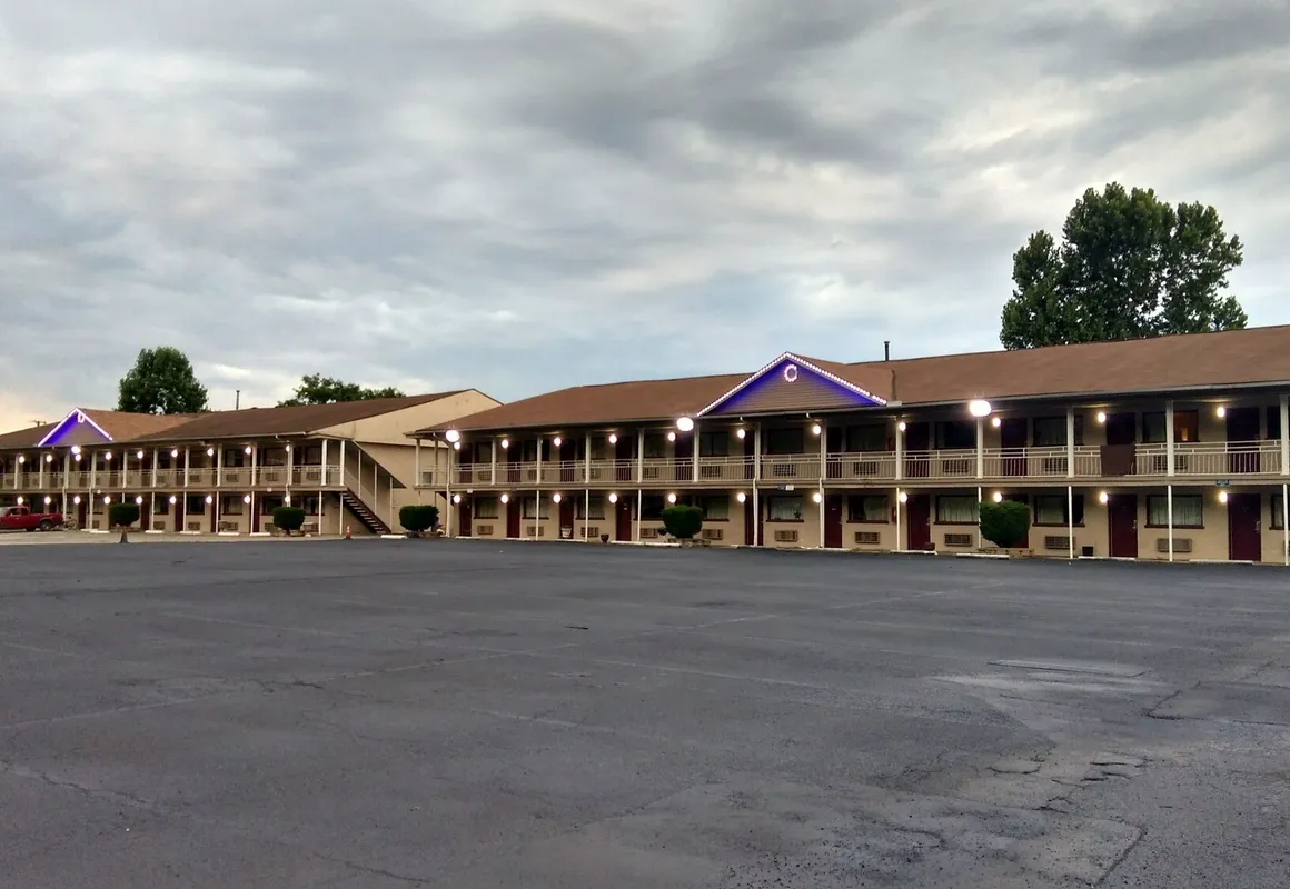 Affinity Inn and Suites hotel hero