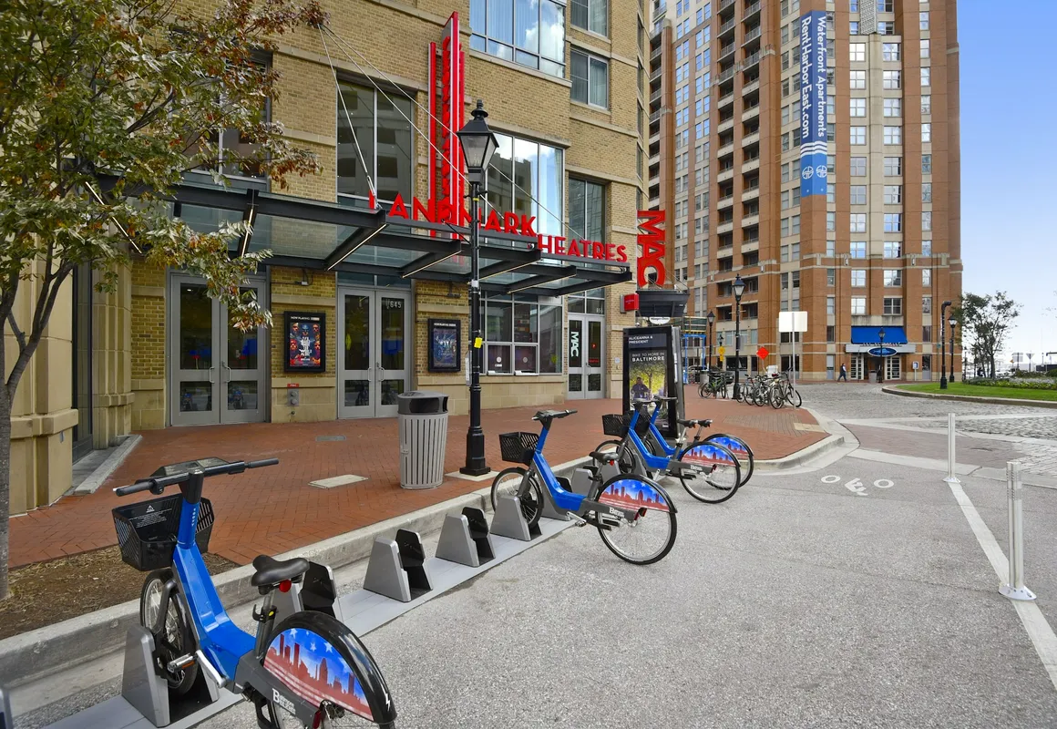 Lancaster Square by Bridgestreet hotel hero