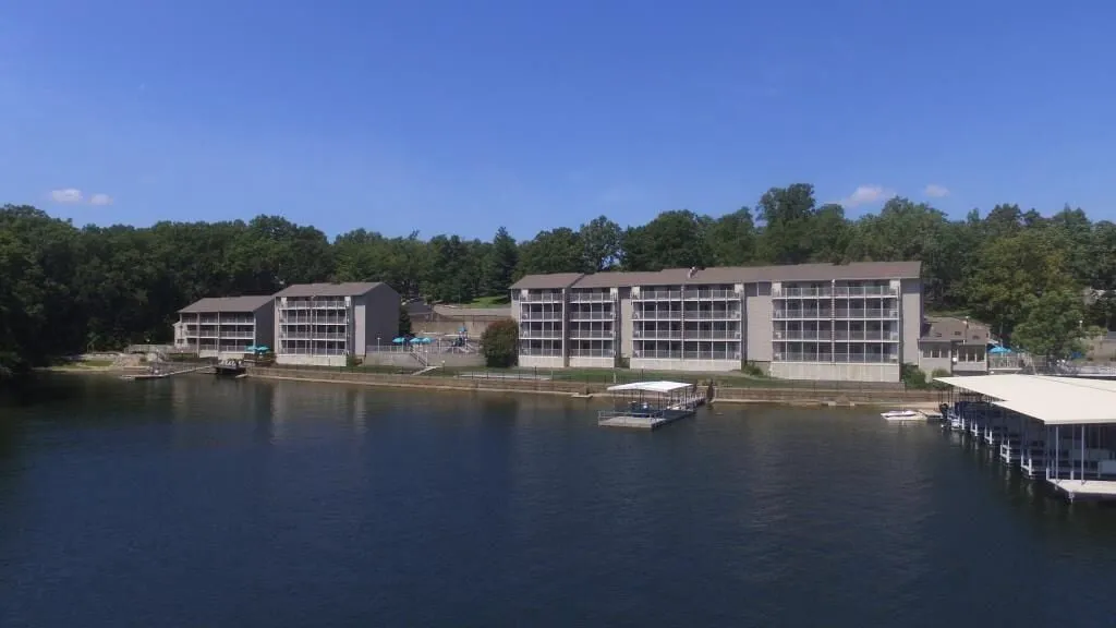 Lakewood Resort hotel hero