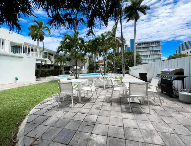 Beach Gardens A North Beach Village Resort Hotel hotel detail image 4
