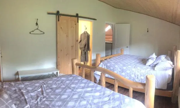 Cougar Mountain Lodge hotel detail image 3