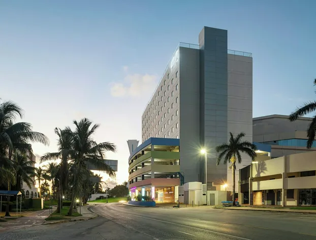 Aloft Cancun hotel detail image 2