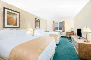 Days Inn & Suites by Wyndham Fargo 19th Ave/Airport Dome hotel detail image 4