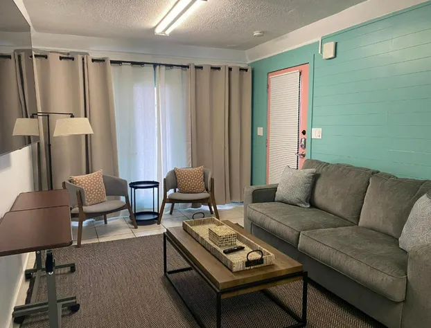 Oasis Palms hotel detail image 3