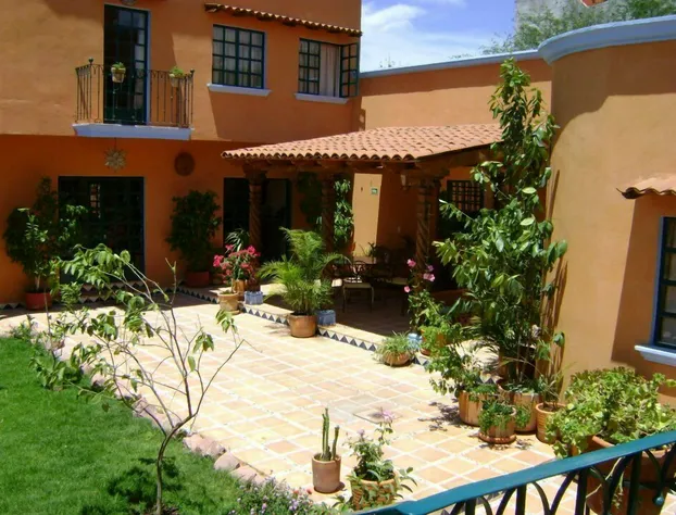 Casa Frida B&B hotel detail image 2