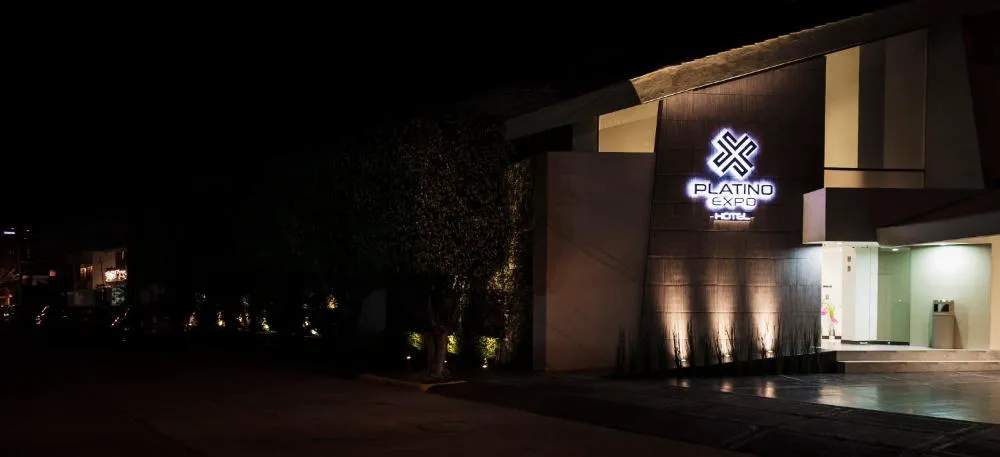 Hotel Platino Expo Guadalajara hotel hero