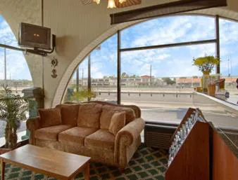 Sunset Inn hotel detail image 4