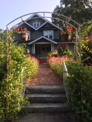 Greenwood Bed & Breakfast hotel detail image 1
