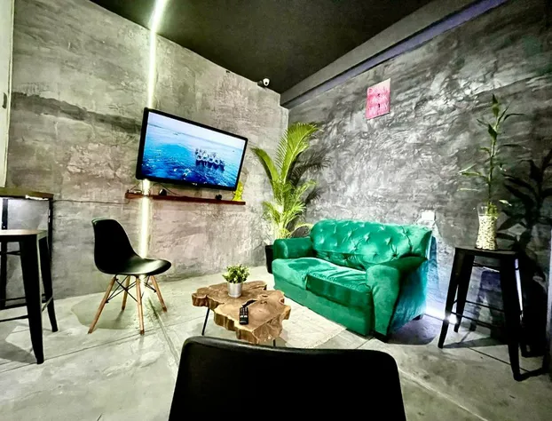 zyan Rooms hotel detail image 4