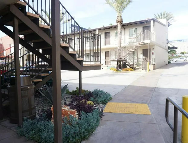 Tuscan Garden Inn hotel detail image 3