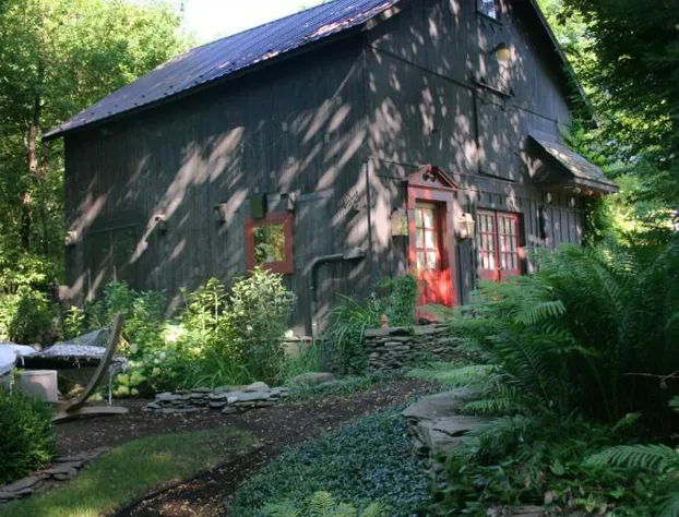 1795 Acorn Inn B&B hotel detail image 2