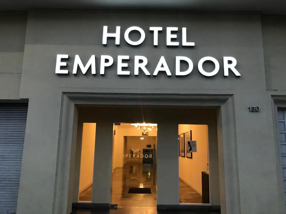 Hotel Emperador Centro Guadalajara y Remodelado hotel hero