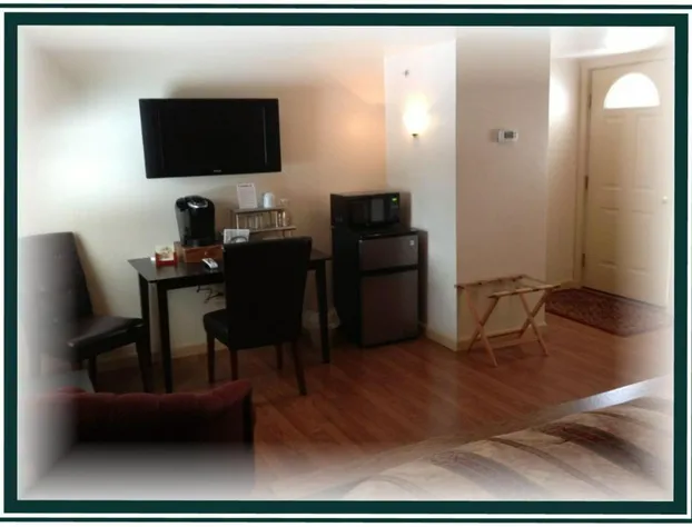 Swift River Suites hotel detail image 3