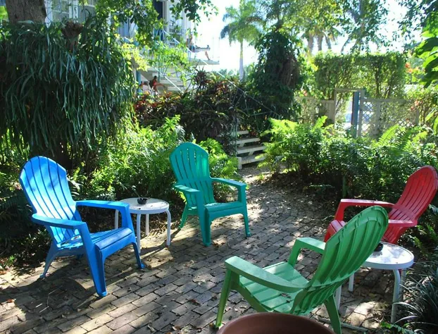 Green Island Inn hotel detail image 2