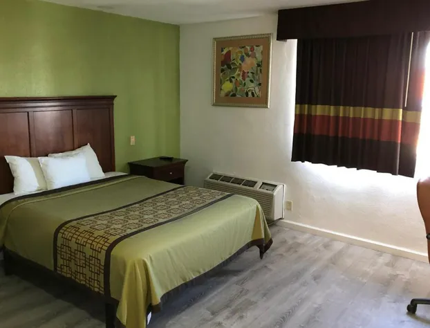 Americas Best Value Inn Visalia hotel detail image 3