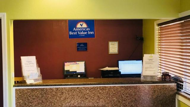 Americas Best Value Inn Visalia hotel detail image 3