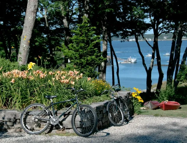 Coveside Bed & Breakfast hotel detail image 1