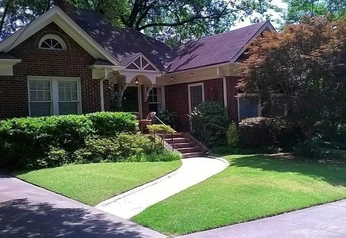 Greenwood Bed and Breakfast hotel hero