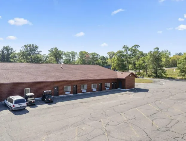 Commander Motel hotel detail image 1