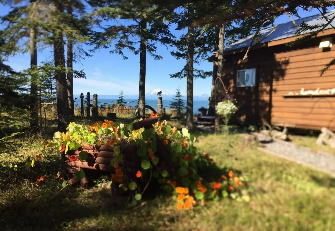 Ocean Bluff B & B hotel hero