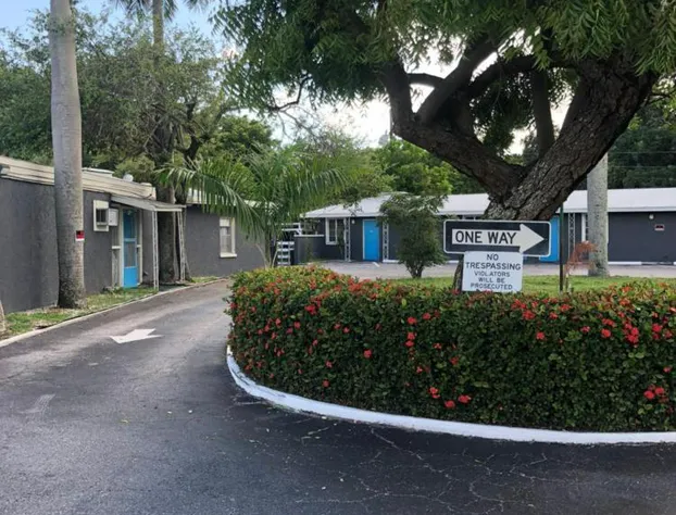 Bay Breeze Inn Bradenton Downtown hotel detail image 3