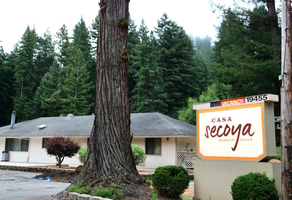 Casa Secoya hotel hero