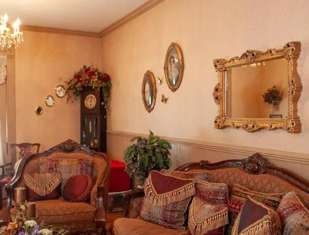 The Historic Wolf Hotel hotel detail image 2