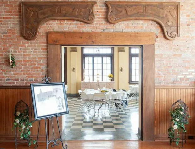 The Historic Wolf Hotel hotel detail image 4