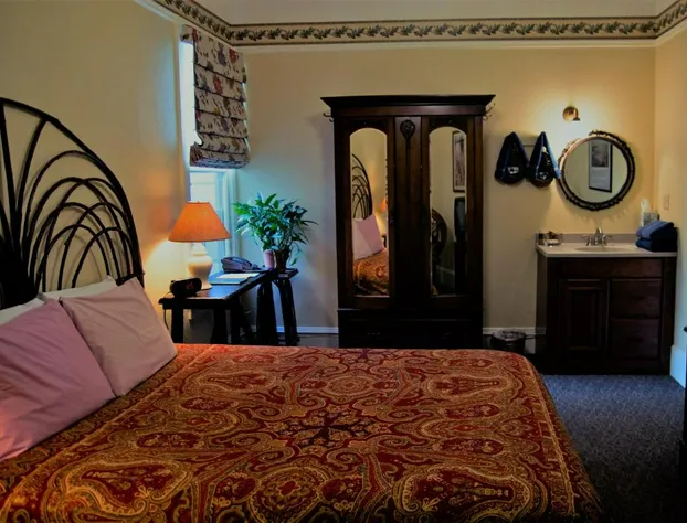 Willows Inn hotel detail image 1