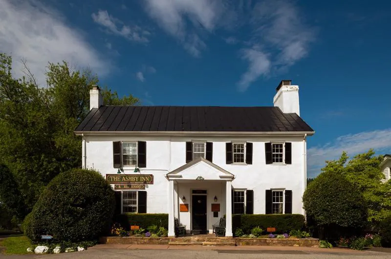 Ashby Inn & Restaurant hotel hero