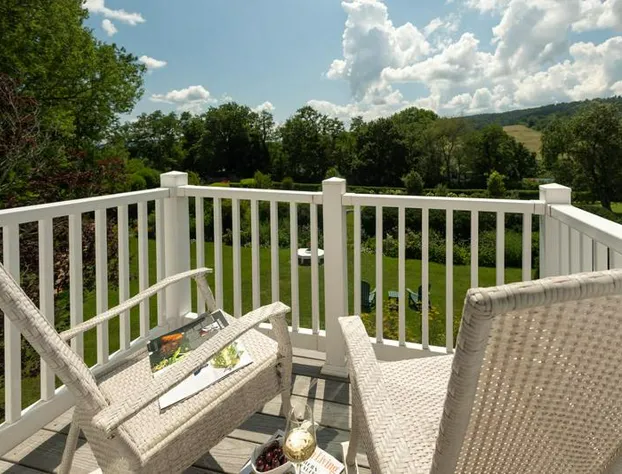 Ashby Inn & Restaurant hotel detail image 3