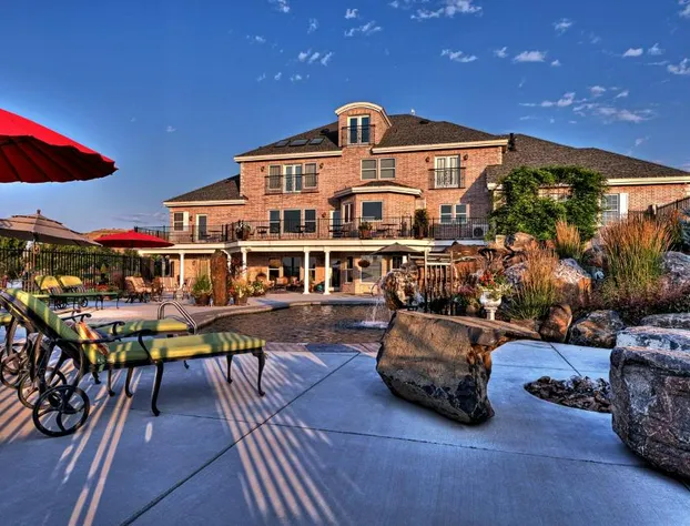 Cameo Heights Mansion hotel detail image 2