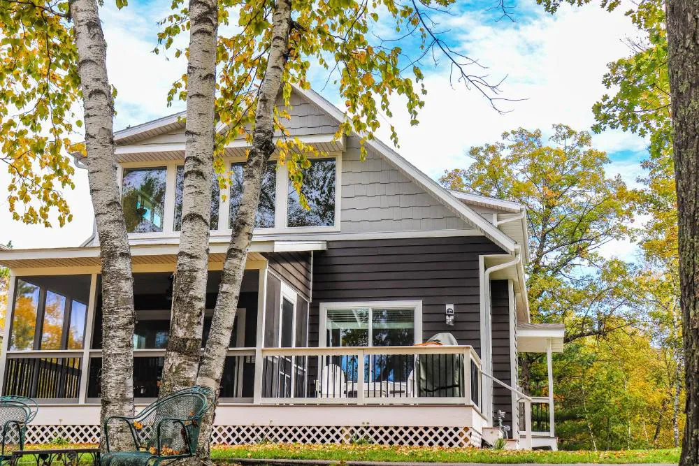 Lost Lake Lodge hotel hero