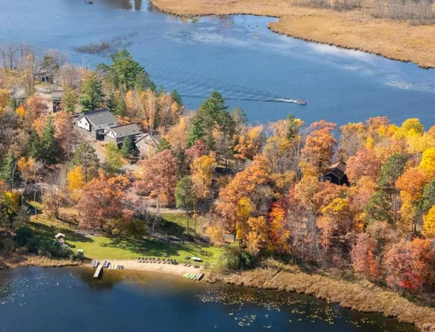 Lost Lake Lodge hotel detail image 4