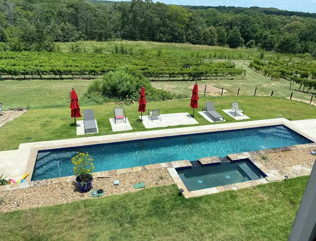 Tara Vineyard And Winery hotel detail image 3